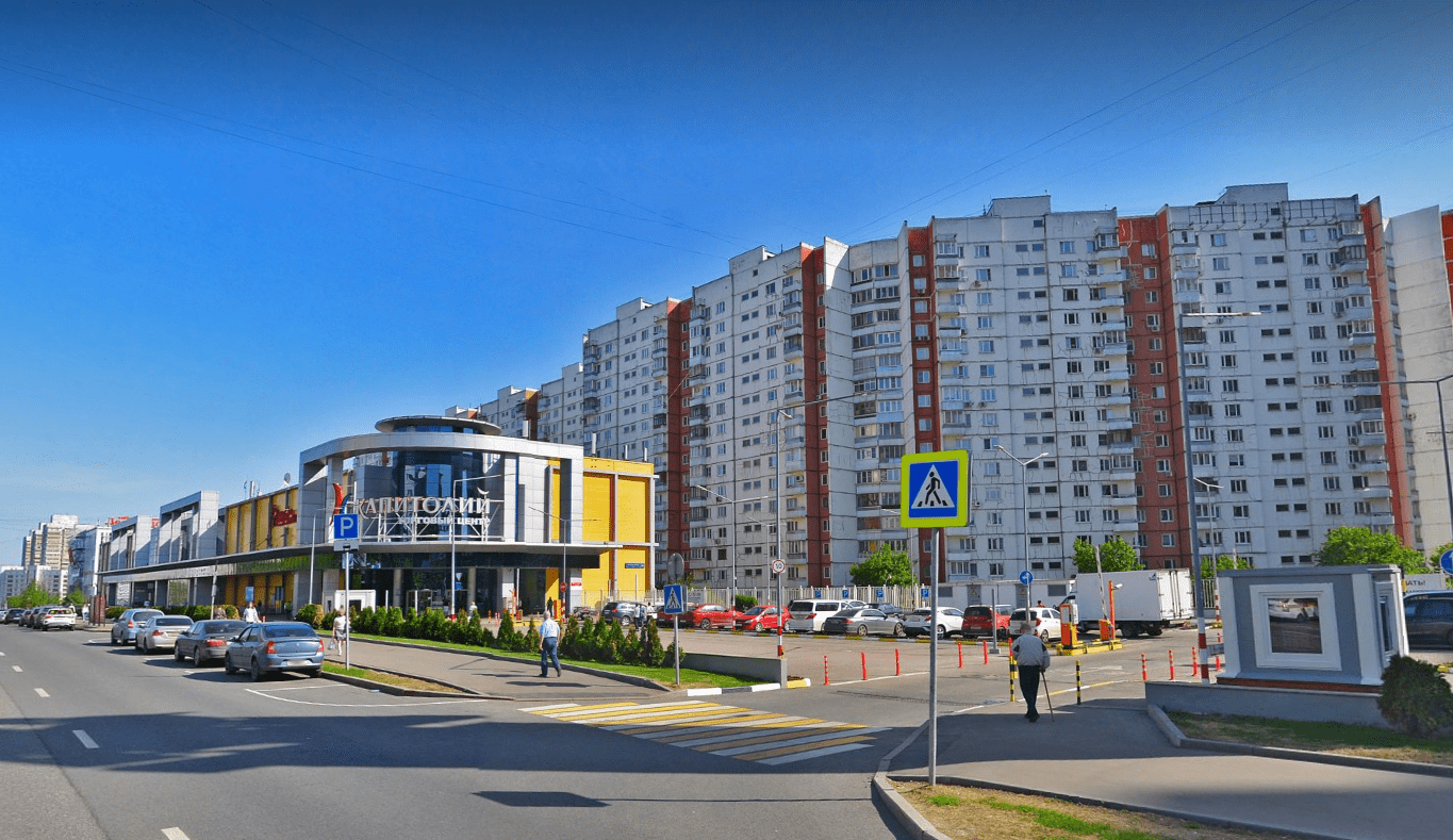 Парковка в сети ТЦ «Капитолий»